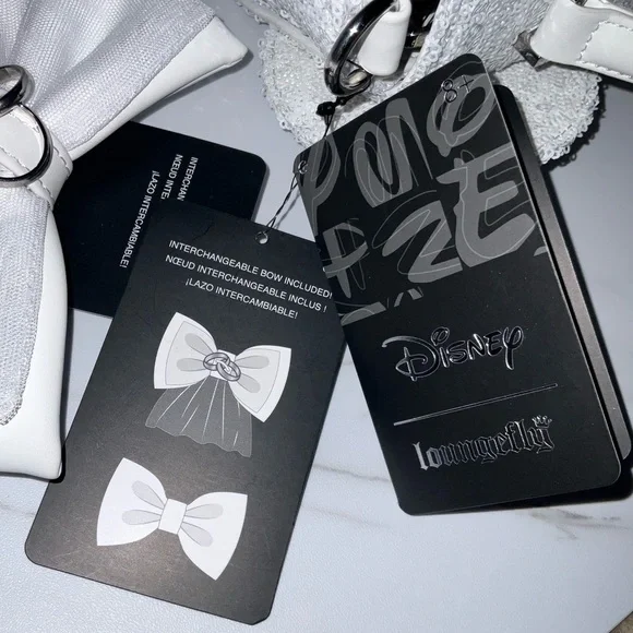 LoungeFly Disney Minnie sequin crossbody - Picture 5 of 11